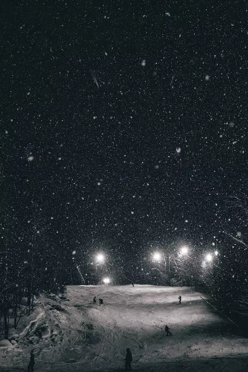 Winter night photography - Vector Design US, Inc.